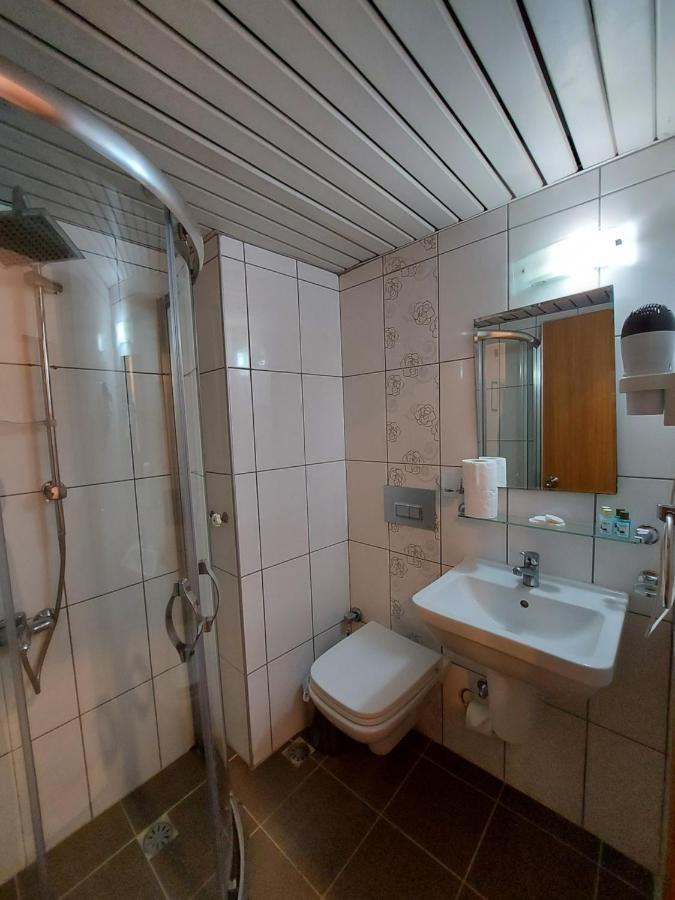 Afsin Hotel Анталия Екстериор снимка